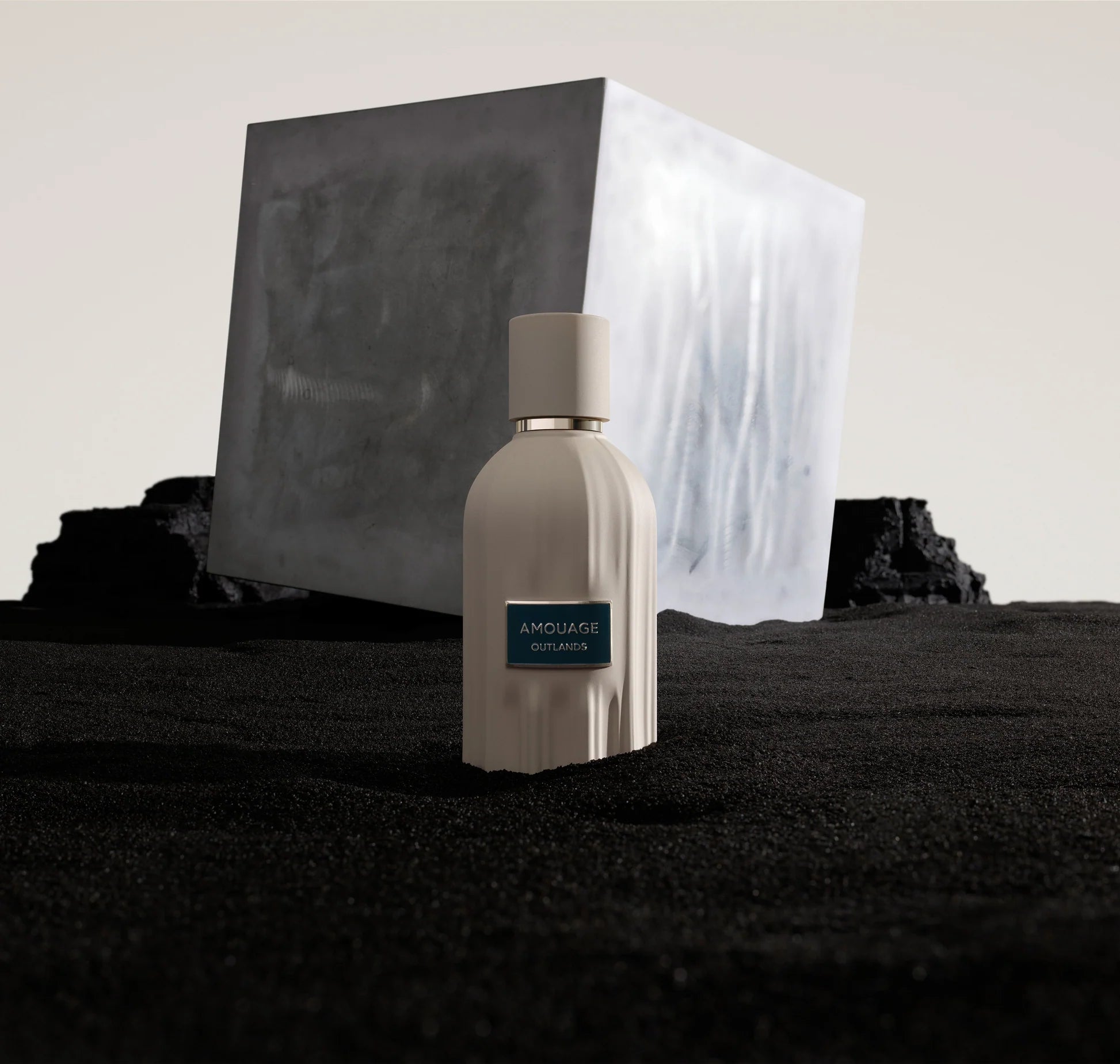 AMOUAGE - OUTLANDS